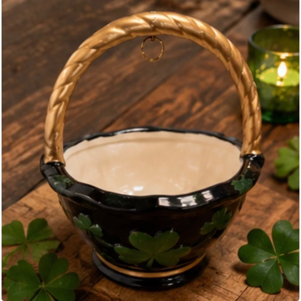 Vintage‎ Shamrock Basket Bowl Gold Twisted Handle Irish Cottage Decor